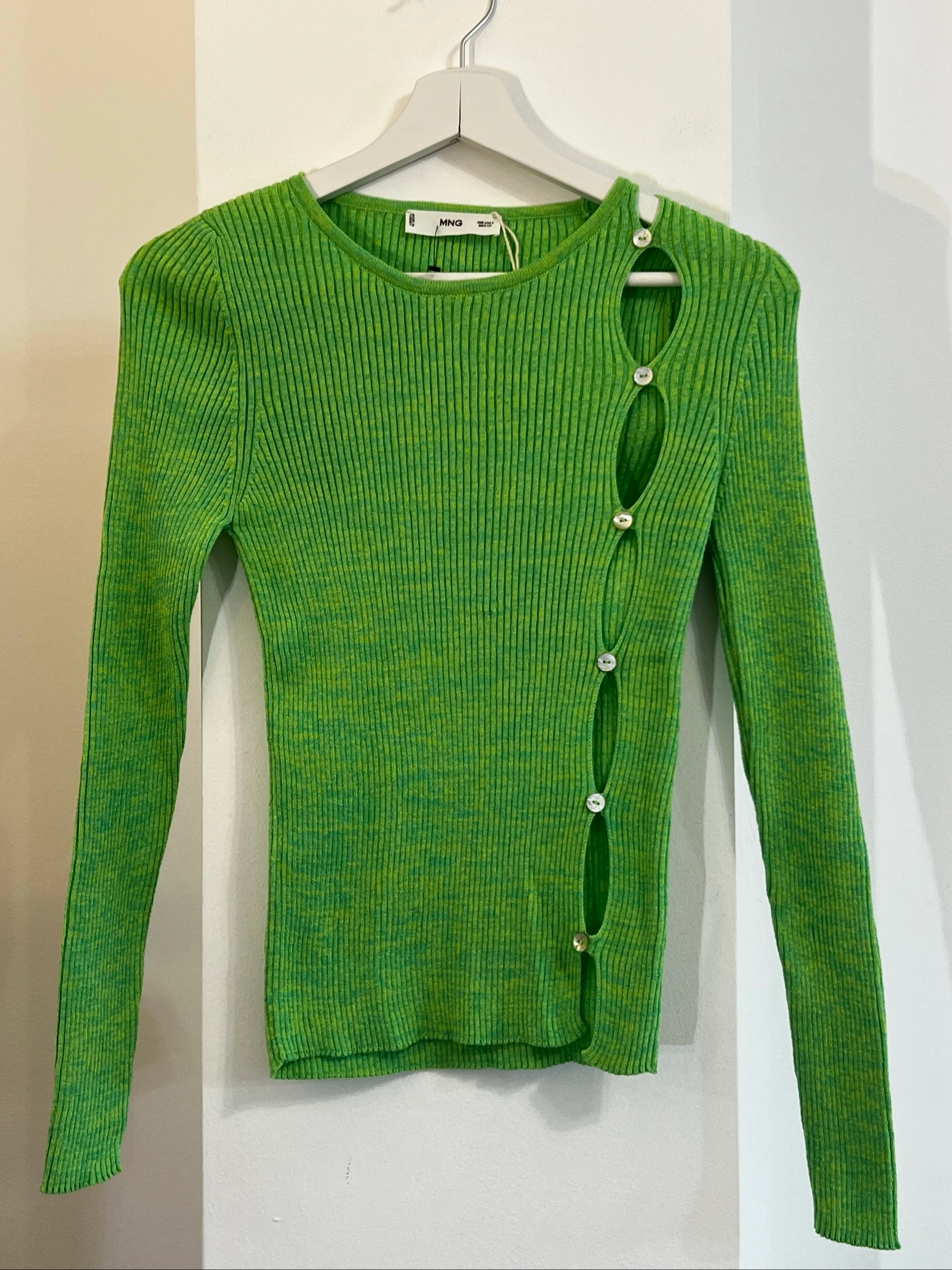 Blusa Mango verde a estrenar - Talla S